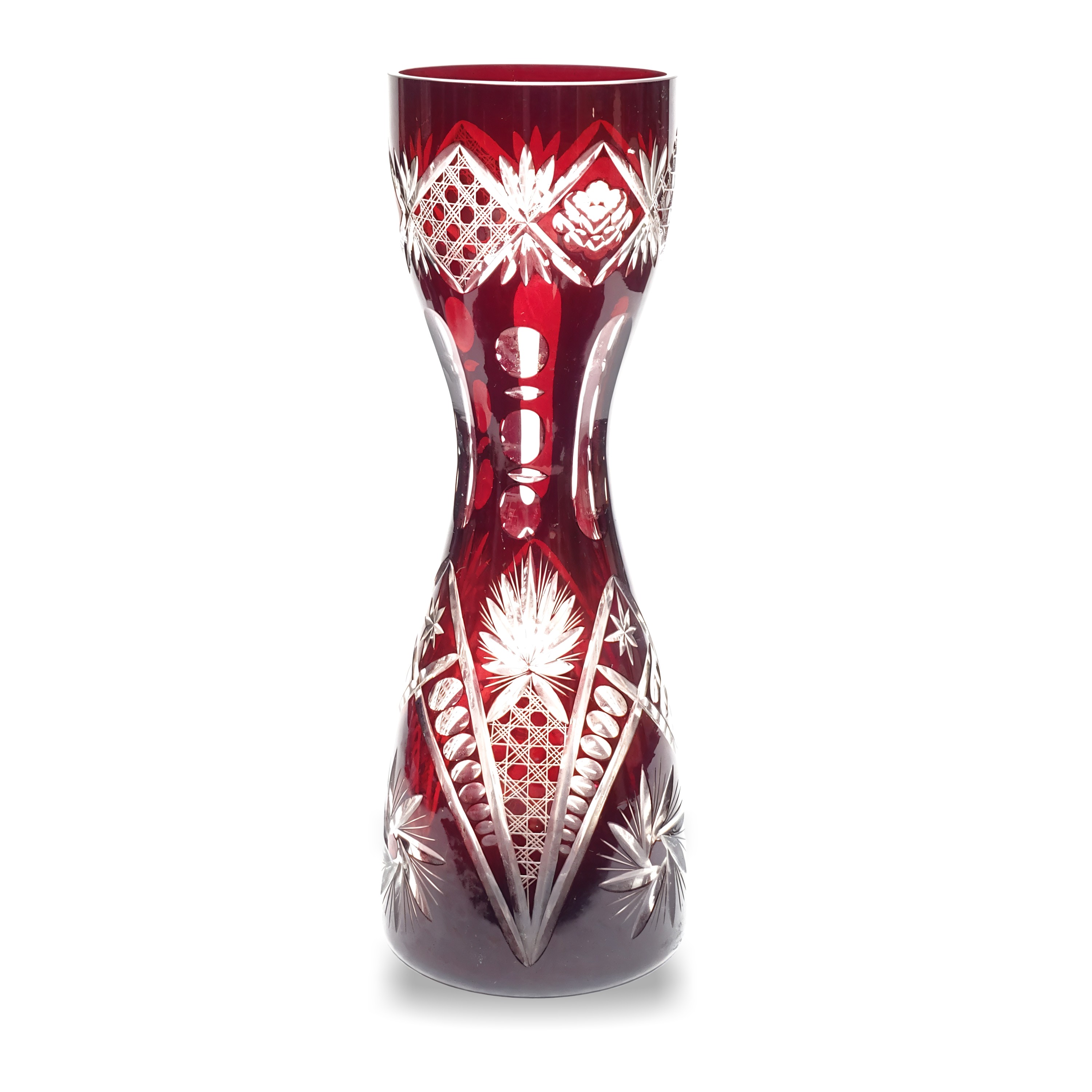 Böhmische Geschnittene Kristallvase, Sanduhrform, Vintage Dekoratives Mittelstück, Handgefertigte Europäische Art Deco